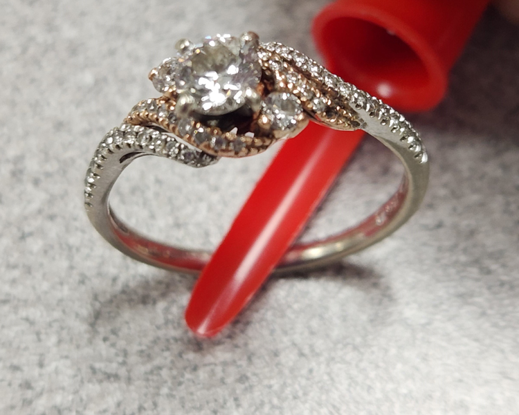 10-4--22-FOM-Eric H.-Most Interesting Jewelry